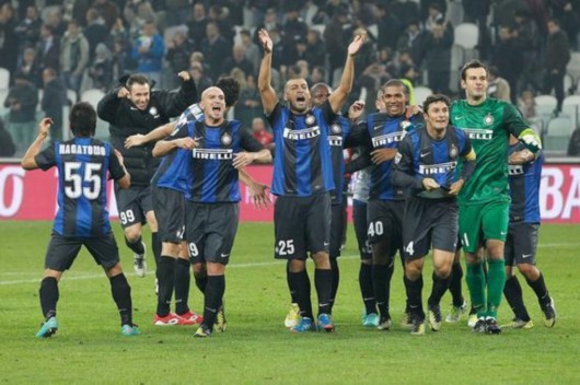 C罗社媒宣布对AI公司Perplexity进行投资，后者估值200亿美元