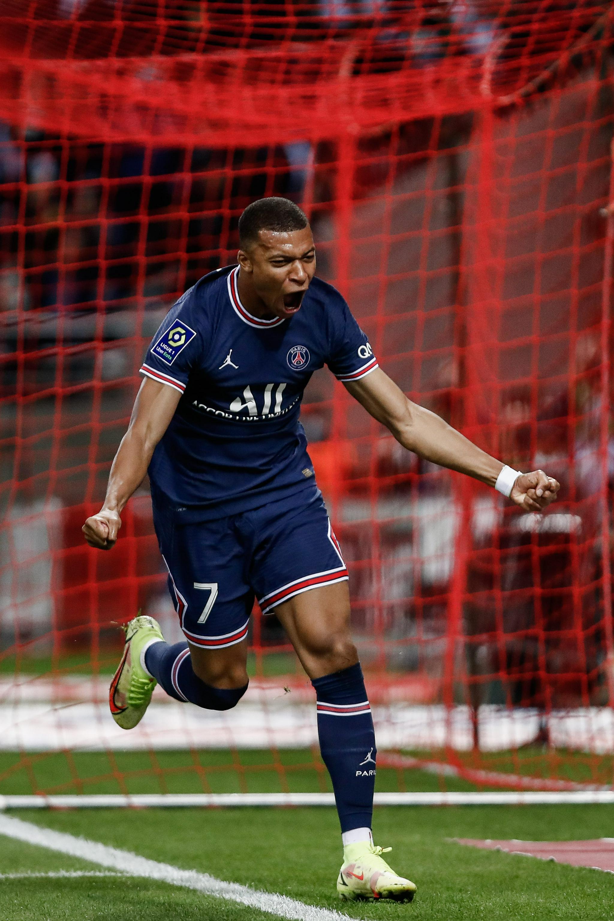 皇马欧冠主场连续38场进球，上次被零封是在2018年12月（皇马欧冠主场已连续38场破门，上次被零封还是2018年12月）