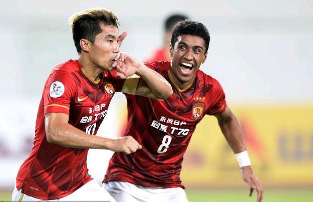 继姆巴佩之后，凯恩是本赛季第二位打入25球的五大联赛球员