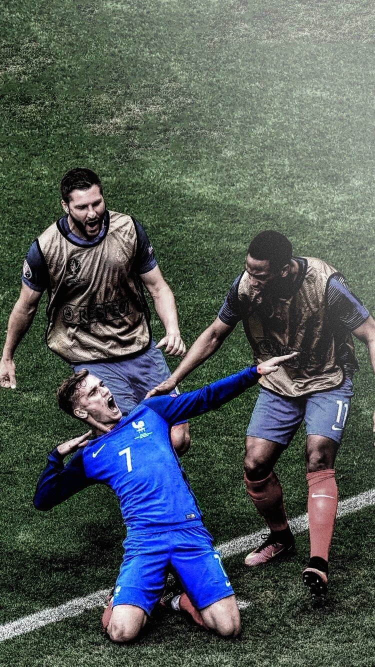 53岁齐达内拒绝接手！皇马寻找阿隆索替身：已接触2名主帅