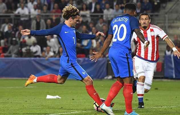 斯洛特头发都愁没了！伤病+停赛，红军VS狼队恐有多达8人缺阵（伤停潮来袭！红军战狼队或缺8将，斯洛特用人犯难）