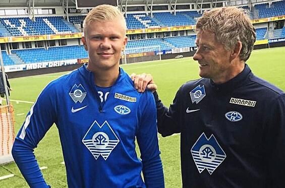 赛季英超球队运动战进球：曼城第1，利物浦第2，布莱顿第4（英超本赛季运动战进球榜：曼城居首，利物浦次席，布莱顿第四）