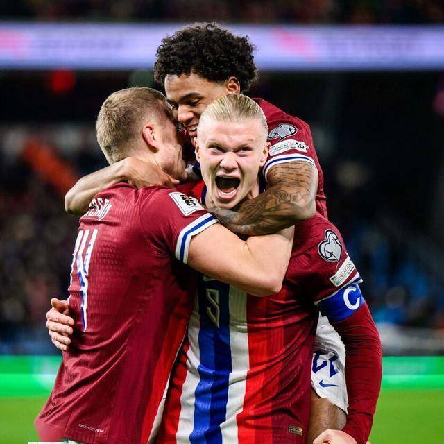 阿斯：皇马更衣室重回团结，阿隆索重获球队支持（阿斯：皇马内部再度凝聚，阿隆索获全队力挺）