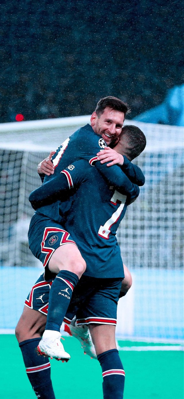 非洲杯半场：阿贾伊头槌破僵，尼日利亚暂1-0坦桑尼亚（非洲杯半场战报：阿贾伊头球破门，尼日利亚暂以1-0领先坦桑尼亚）