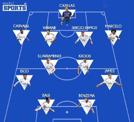 塞内加尔vs博茨瓦纳比赛中，一位球迷身着棱镜装、戴面具观战（塞内加尔战博茨瓦纳：一名球迷穿棱镜装戴面具现身看台）