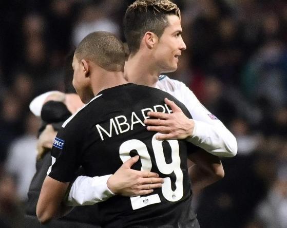 埃及主帅：逆转源于我纠正了阵型错误，一直对萨拉赫充满信心（埃及主帅称调整阵型扭转战局：我一直信赖萨拉赫）