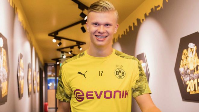 肖赧谈中超赛程安排：倒数第二轮不同时开球这一点就挺业余