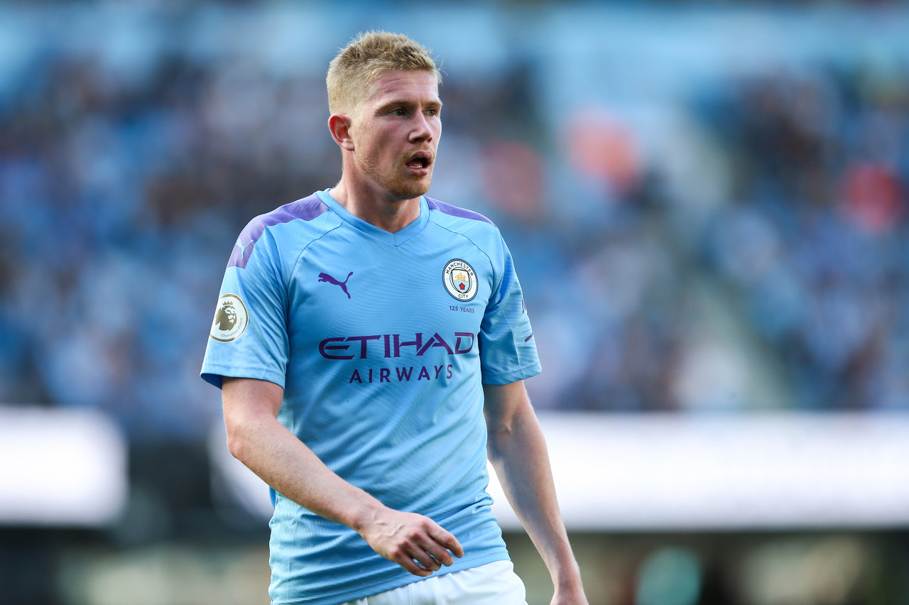 李国旭：英博会保持低调务实作风，让大连足球回到应有位置（李国旭：以英博会的低调务实，推动大连足球重返应有高度）