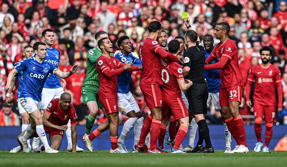 队报：尽管梅西在美职联表现出色，但足球在美国依然地位轻微（队报：梅西美职联表现抢眼，足球在美国仍属小众）