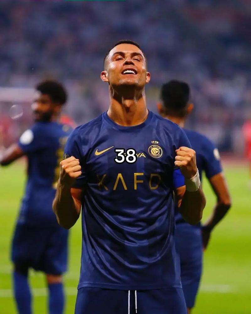 CBA季后赛焦点球员表现排行榜