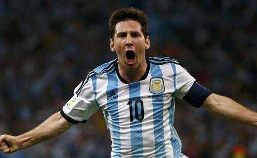 上海U20男足球员：感谢徐根宝指导，81岁高龄还尽力陪伴我们（上海U20男足球员致谢徐根宝：81岁仍倾力指导与陪伴）